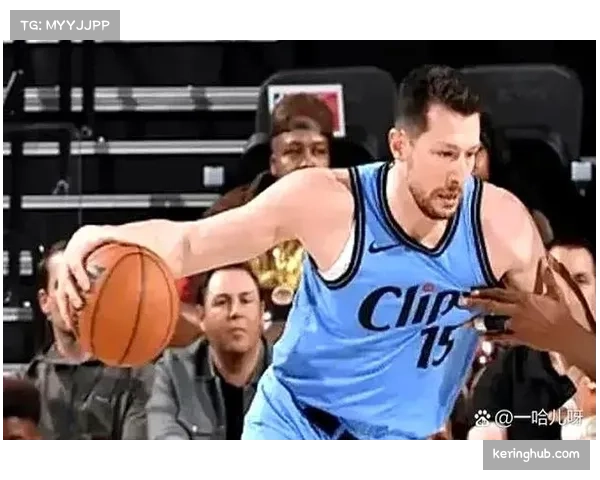 雄鹿字母哥小腿出战成疑 迪昂生病同样出战存疑 雄鹿字母哥小腿出战成疑 迪昂生病同样出战存疑